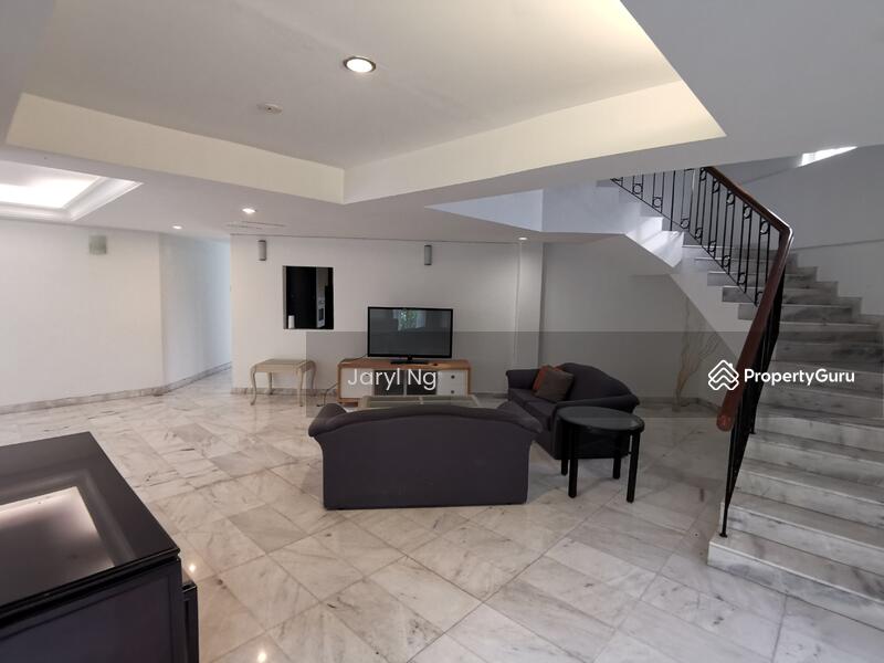 Kondo Bukit Robson Persiaran Syed Putra 5, Seputeh, Kuala Lumpur, 4