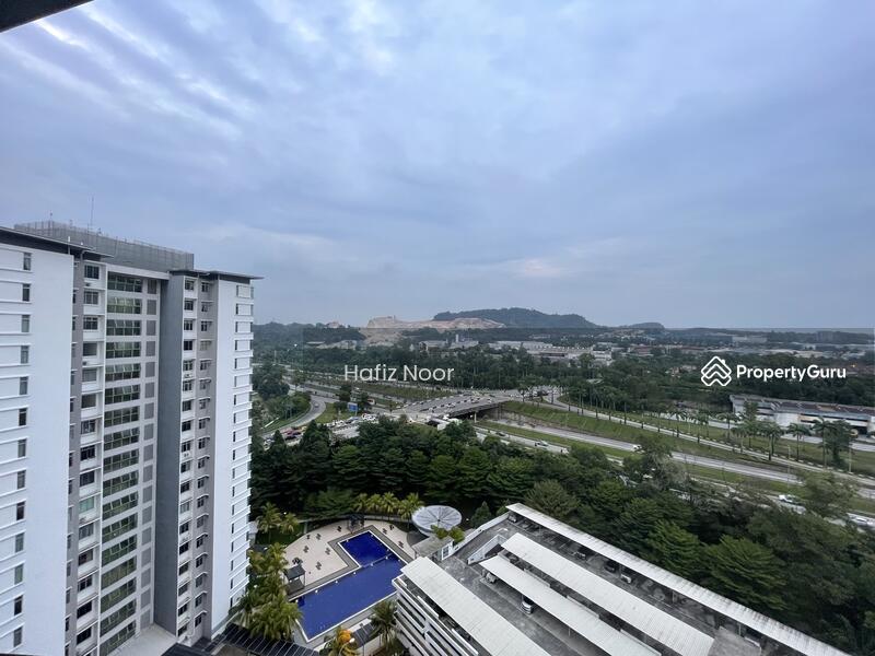 East Bay Luxury Apartment, Jalan Kota Off Lebuhraya Pasir Gudang, Masai