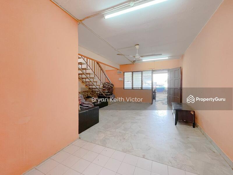 Taman Desawan, Jalan Gambus, Klang, Selangor, 2 Bedrooms, 1150 sqft