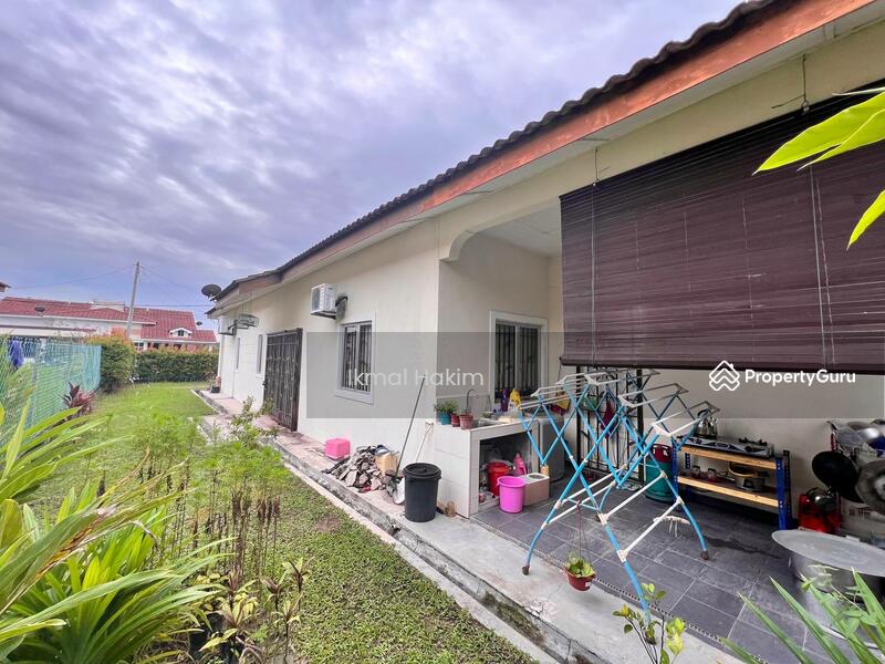 Single Storey Bungalow House Taman Tuanku Jaafar Senawang For Sale